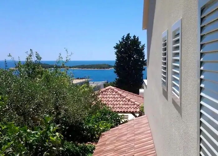 Mare * Hvar Town