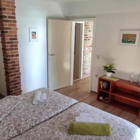 Apartman Mare *