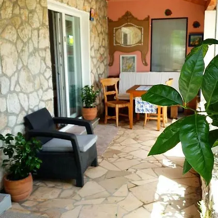 Apartman Mare *